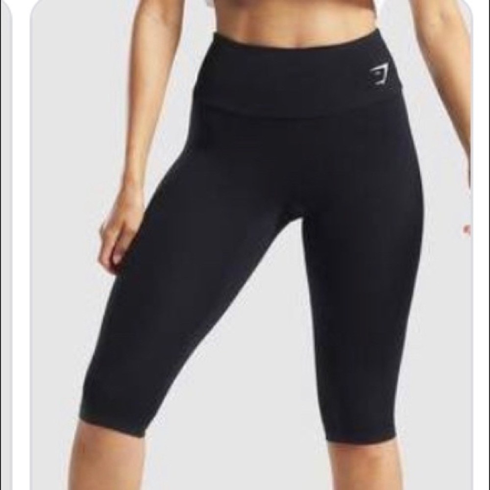 Gym shark cropped black leggings